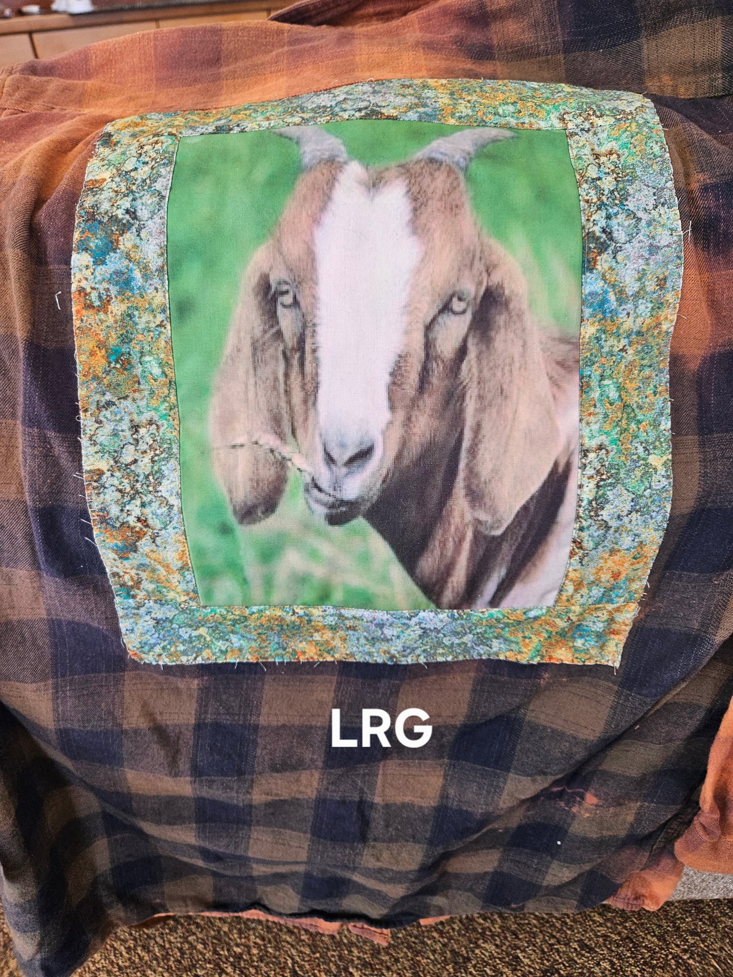 Stinkin’ Cute Goat Straw