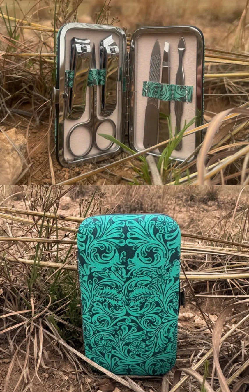Turquoise Manicure Set