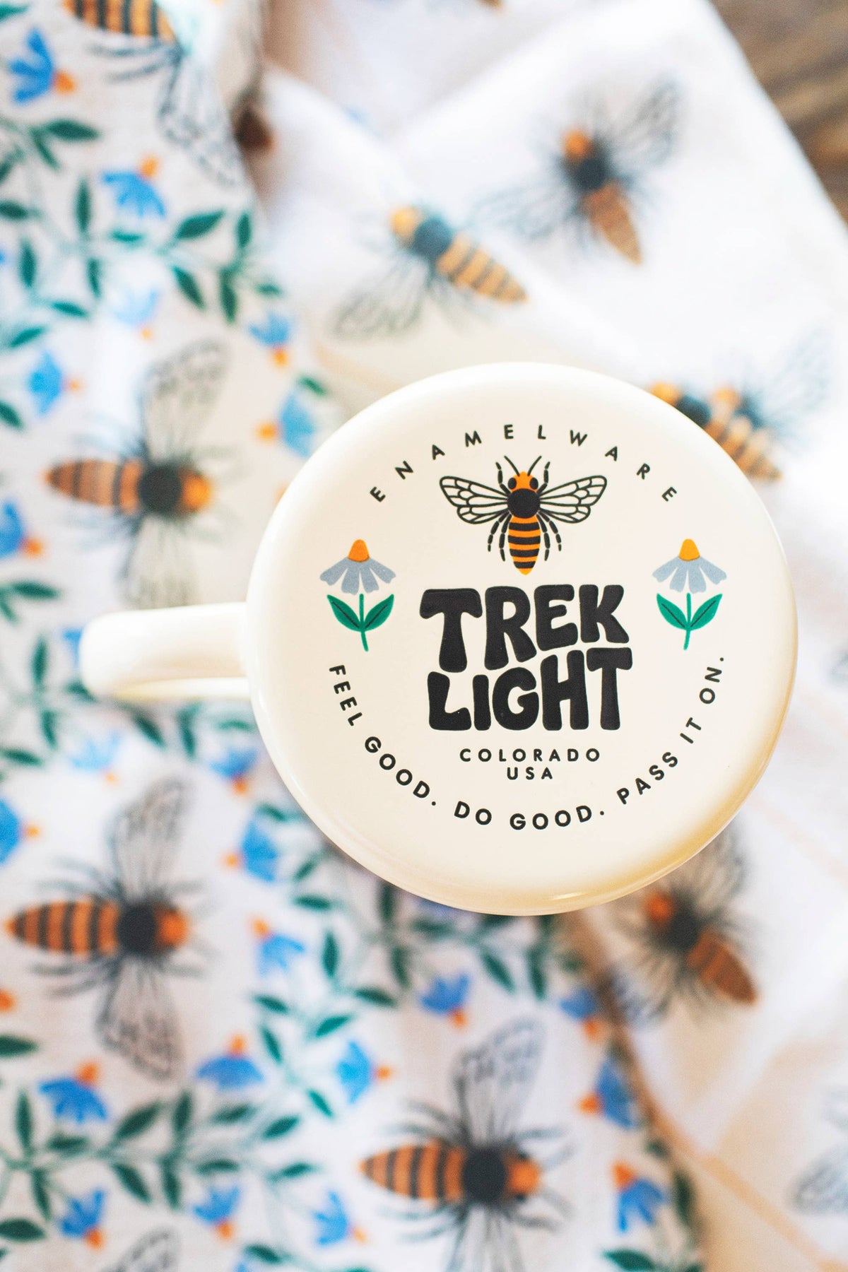 Enamel Coffee & Camp Mug | Honeybee | 16oz
