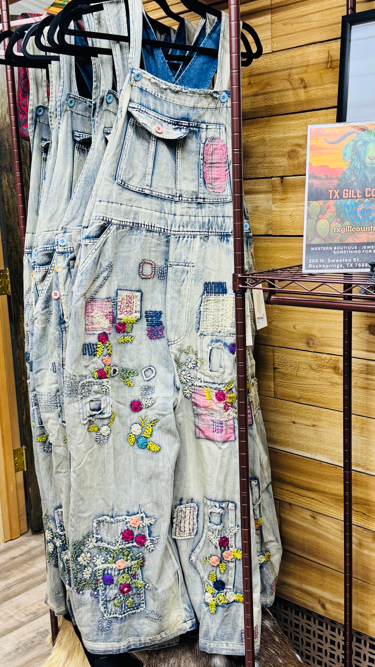 MULTI CONTRAST PATCH MINERAL WASHED OVERALL