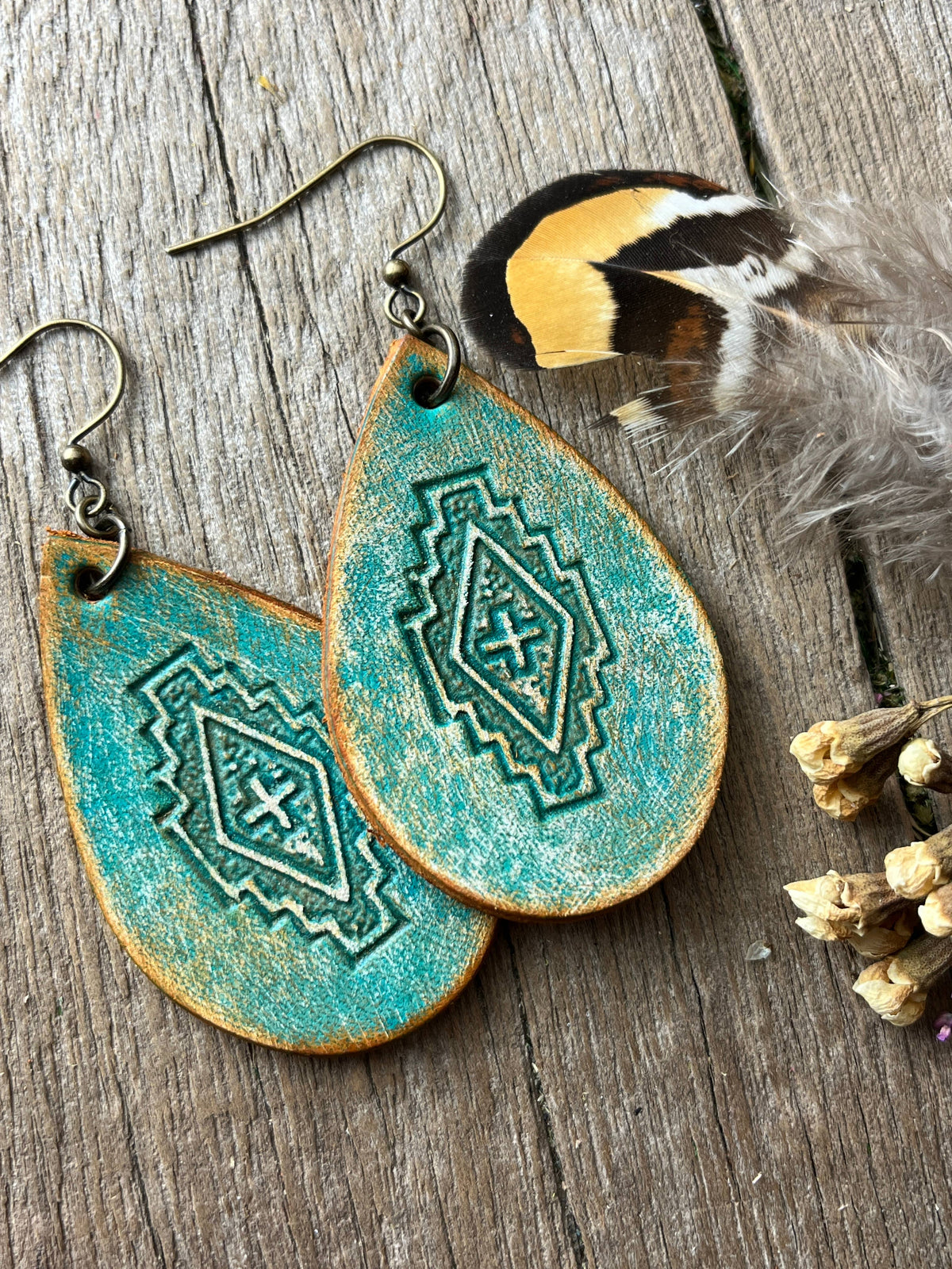 Tooled Leather Western Earrings Southwest Style