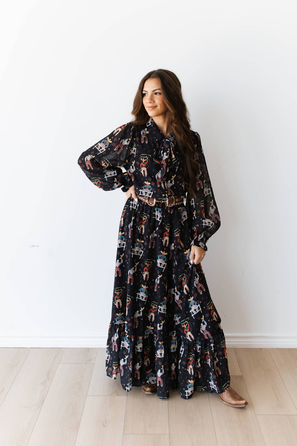 BLACK  ROPING COWBOY SKIRT