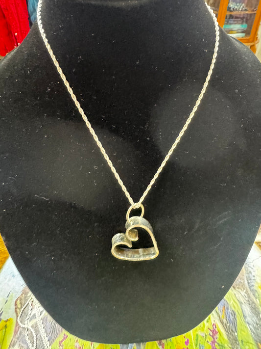 Heart Pendant w/chain