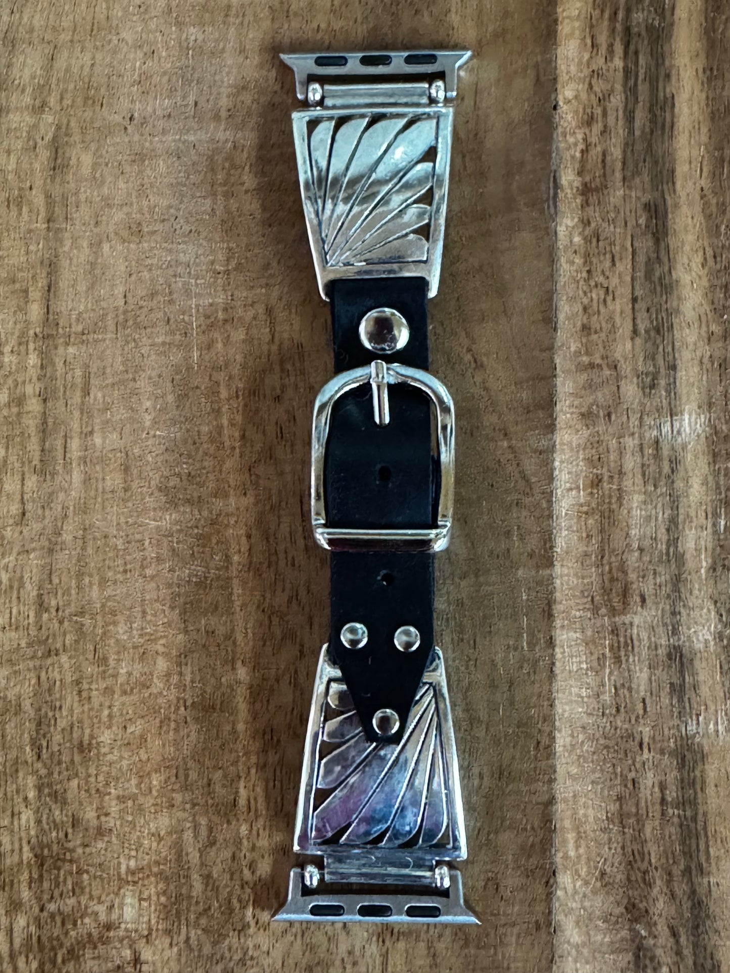 Vintage Silver Apple Watch Band