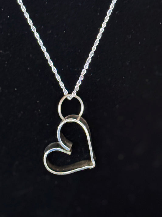 Sterling Hammered Heart w/chain