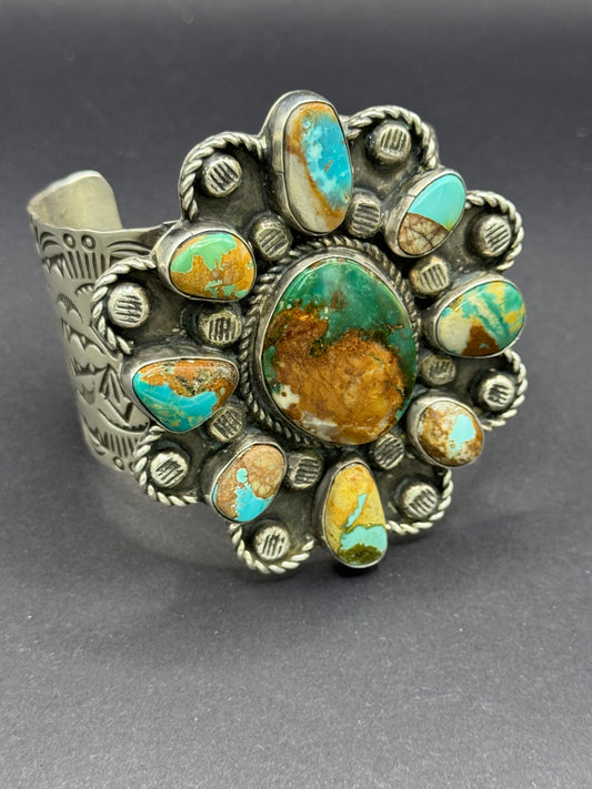 VR Large Turquoise Cuff