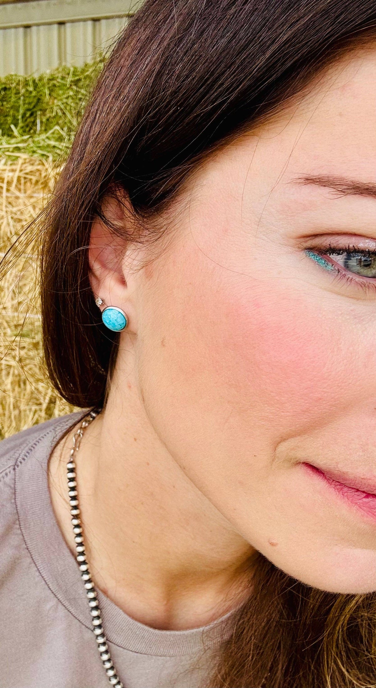 Genuine Stud Earring/Orange/Red Spiny Oyster stud